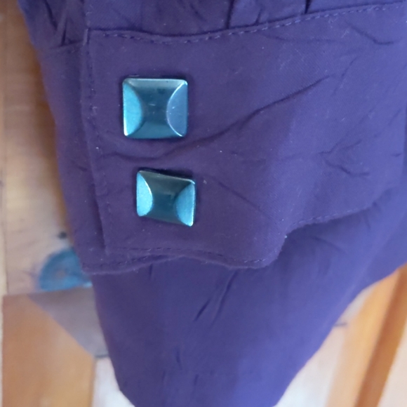 Plus size deep wine coloured Pennington's long sle - Picture 5 of 6